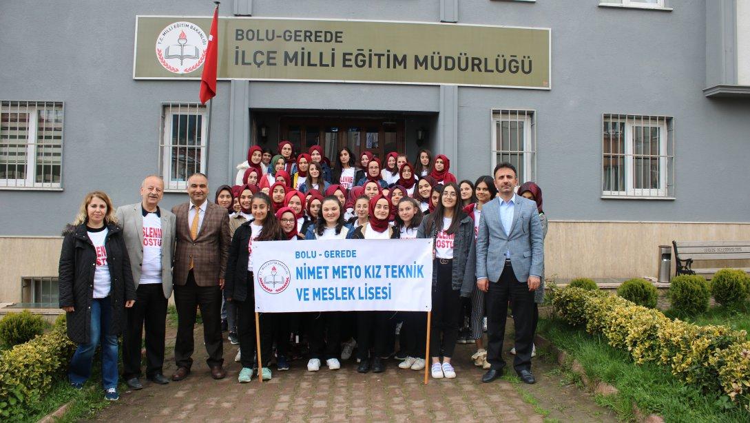 Nimet Meto MTAL Öğrencileri ve Öğretmenlerinden 19 Mayıs Gençlik Haftası Doğa Yürüyüşü