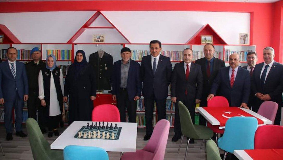 Bolu Valimiz Sayın Ahmet Ümit'in Teşrifleriyle İlçemiz Mehmet Zeliha Güzelce İlkokulu'nda Kütüphane Açılışı